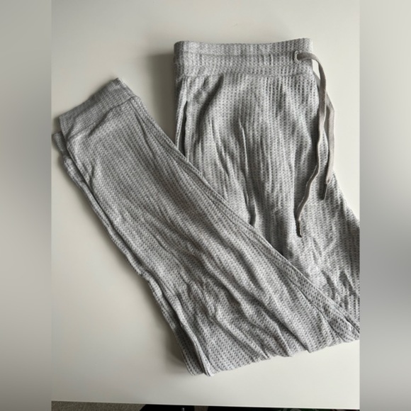 L*Space Venice Beach waffle knit jogger pant (size M/L) - Picture 11 of 14
